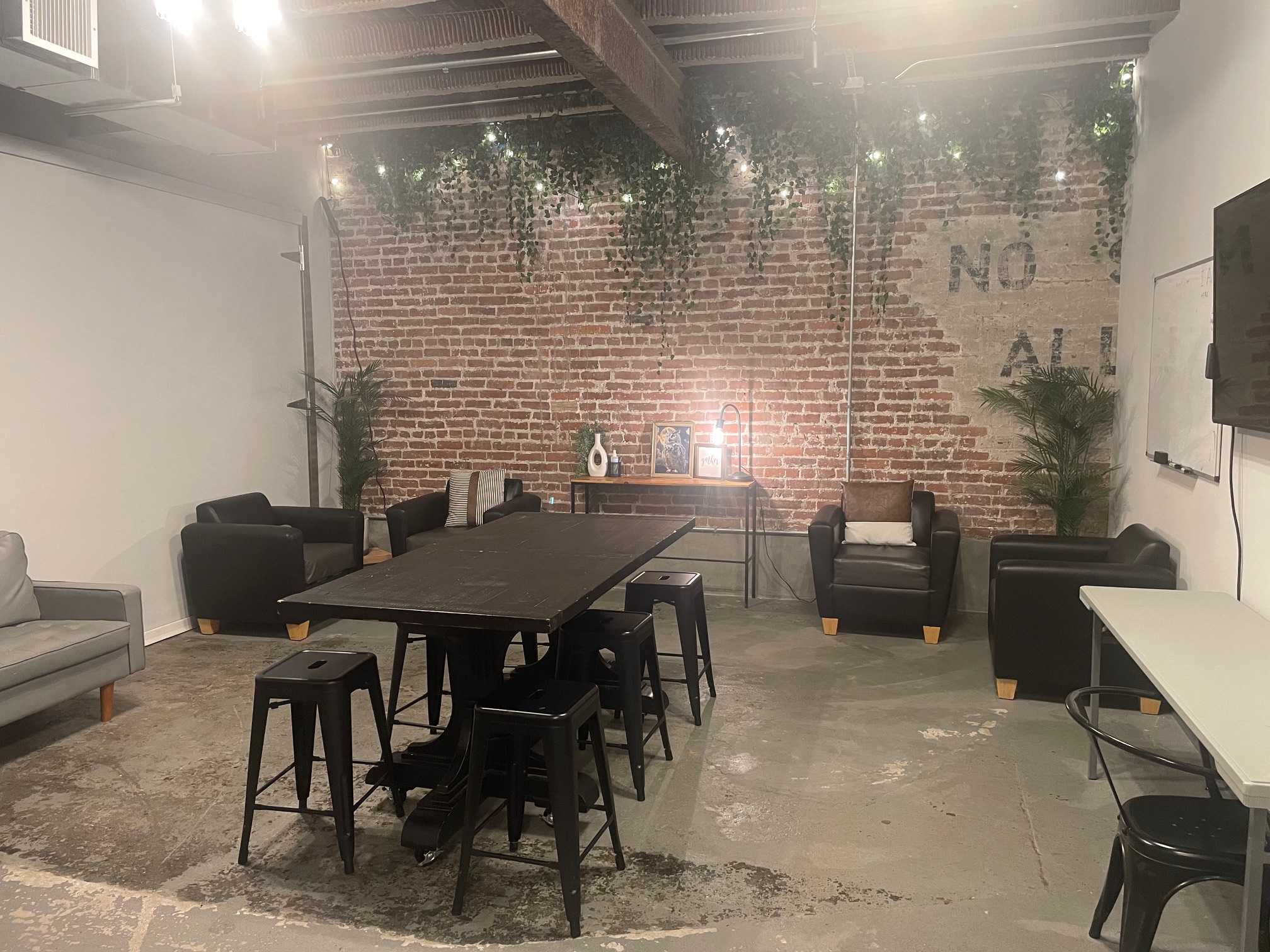 conferenceroom2